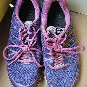 Pearl Izumi Purple and Pink Athletic Shoes